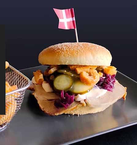 Tinas Lille Danmark sköter catering i Tomelilla